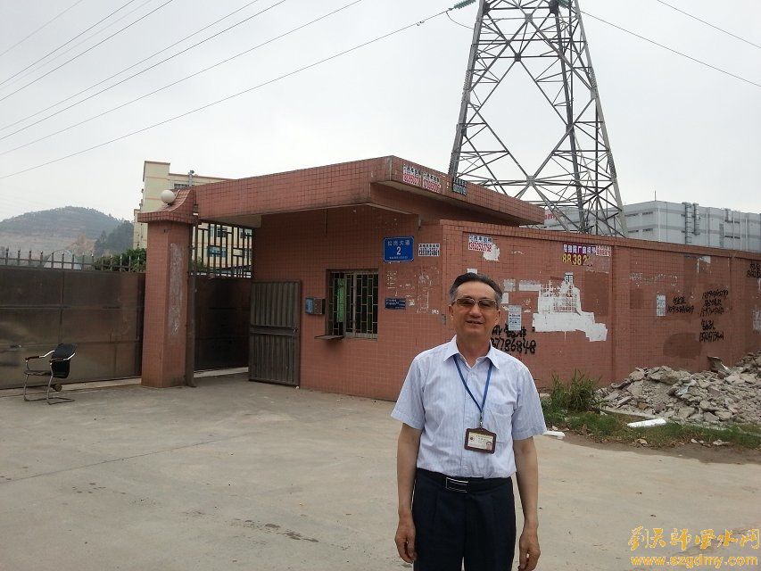 深圳风水大师刘椰荣前往宝安区松岗某工业区勘测厂房风水6